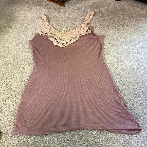 h.i.p. Tops - H.I.P. Pink Tank Top Size Small